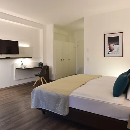 Lichtenau Oda ve Kahvaltı Nußloch
