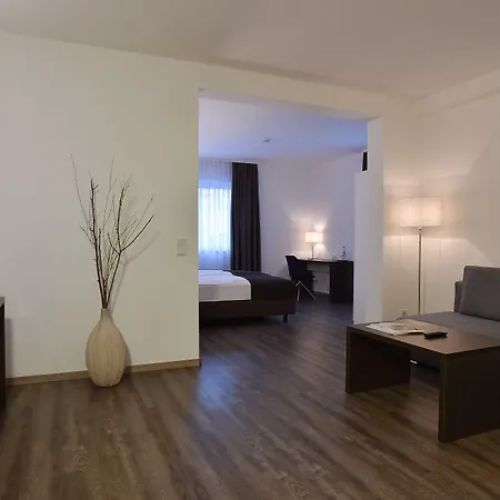 Lichtenau Oda ve Kahvaltı 3*