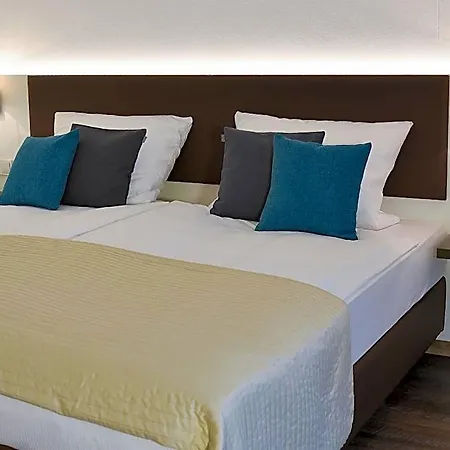 Lichtenau 3*