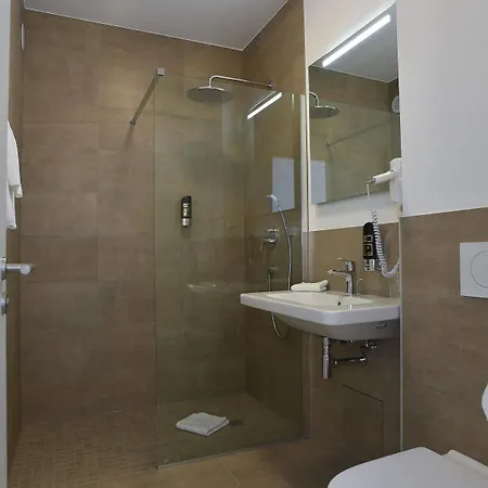 Lichtenau 3* Nussloch